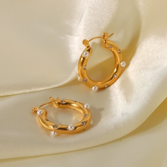 Zircon & Pearl Mix Hoop Earrings 18K Gold - Picture 6 of 7
